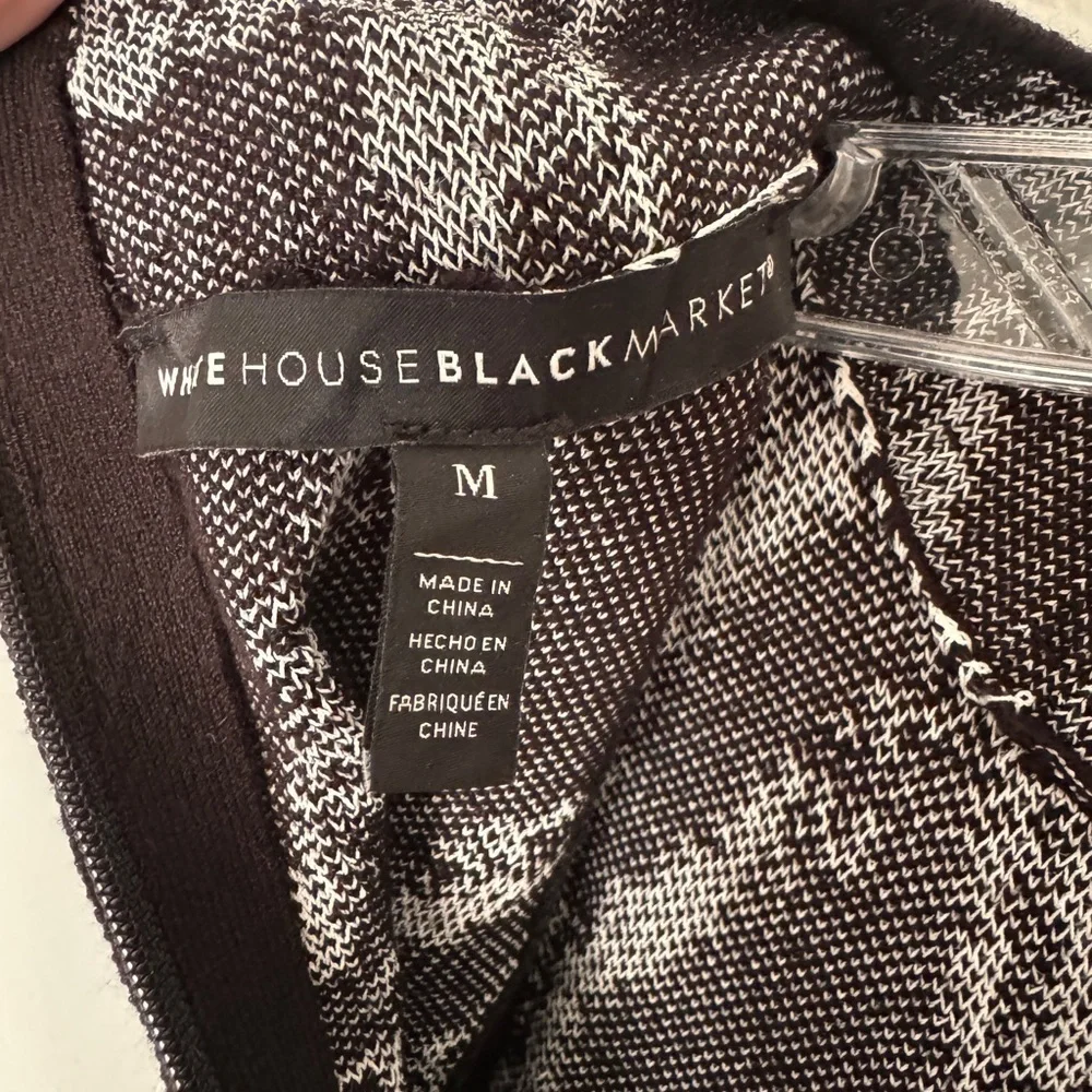 White House Black Market Black/White Knit Top Size Medium Sleeveless - Picture 5 of 8